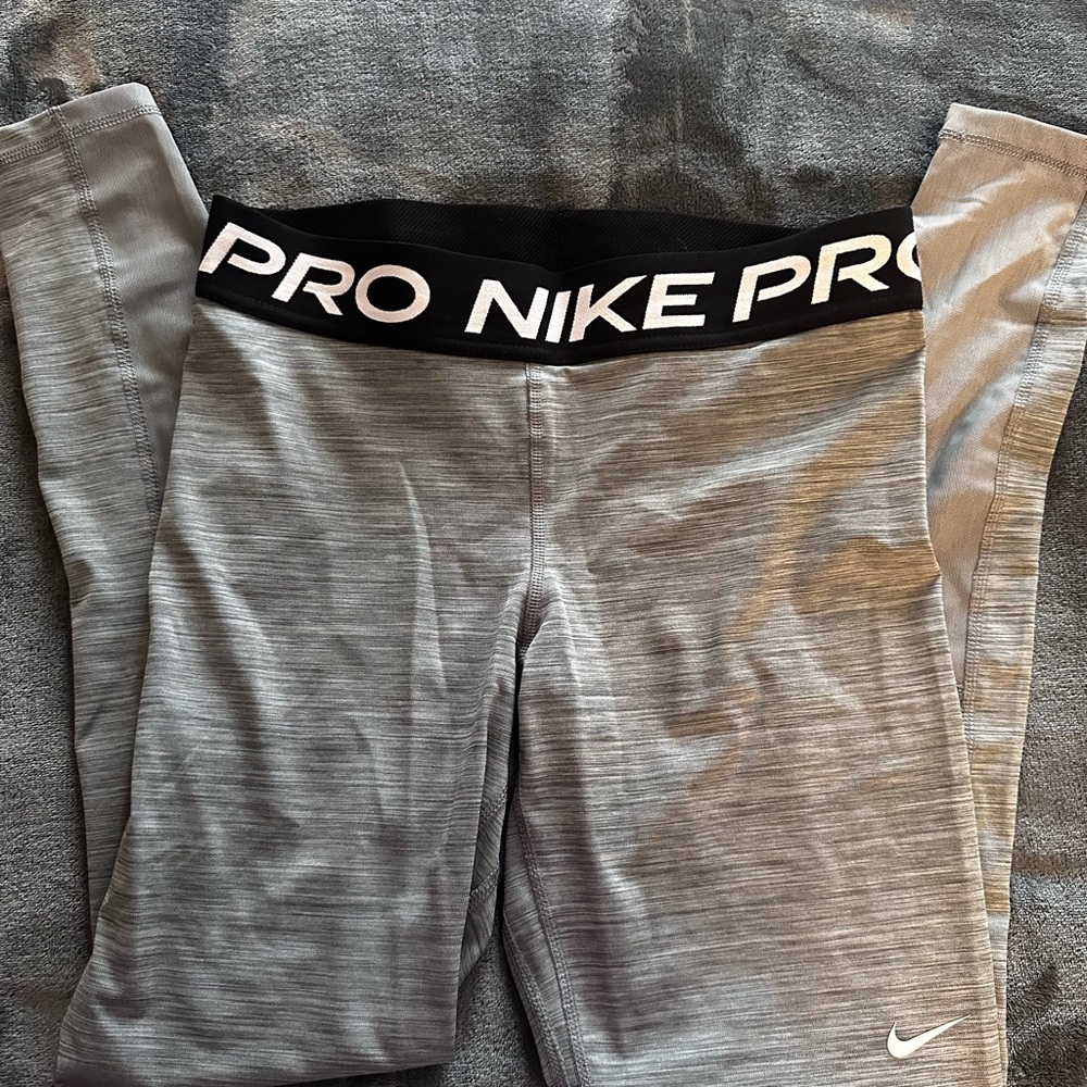 Nike pro leggings